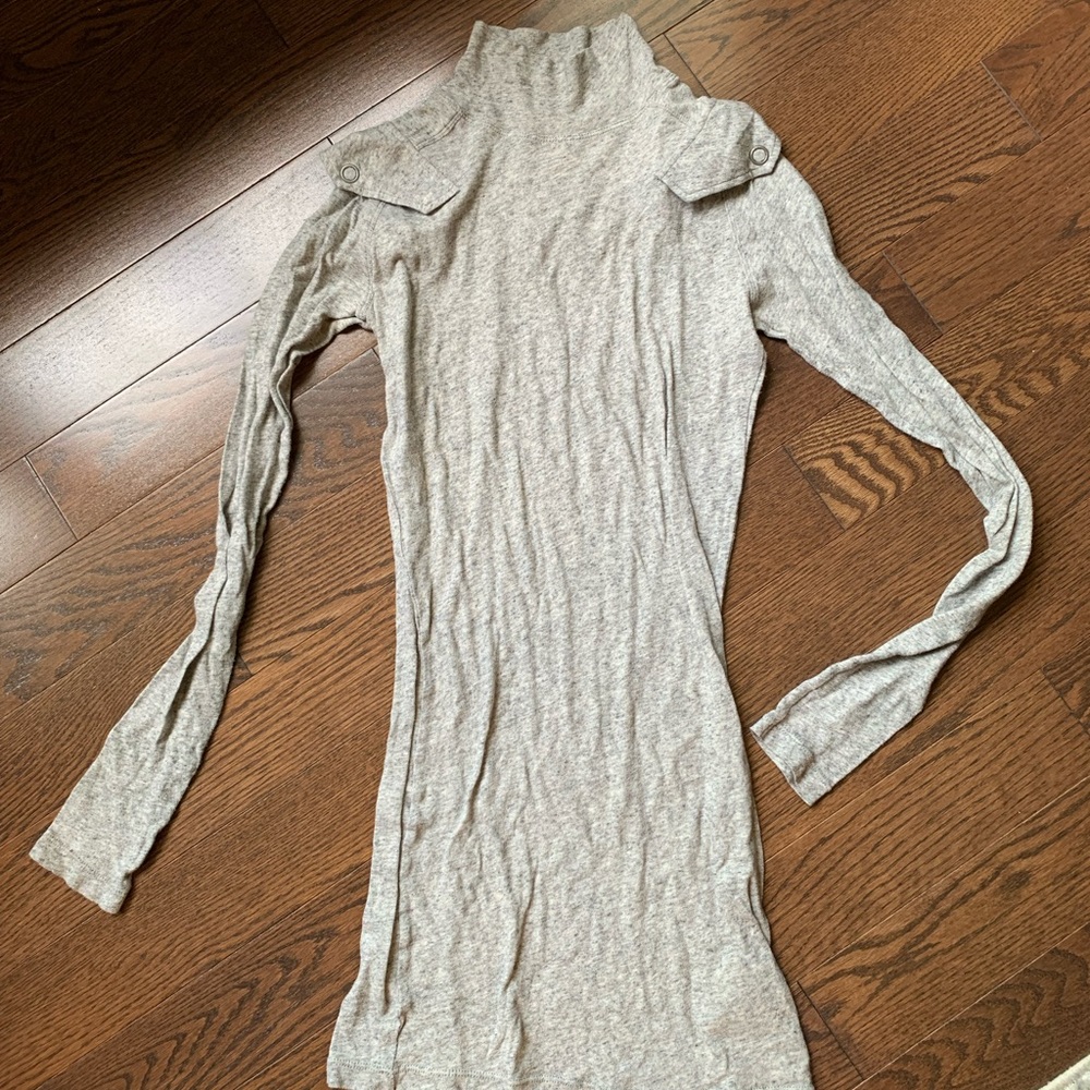 🏷 EUC Diesel Mock Turtle Neck